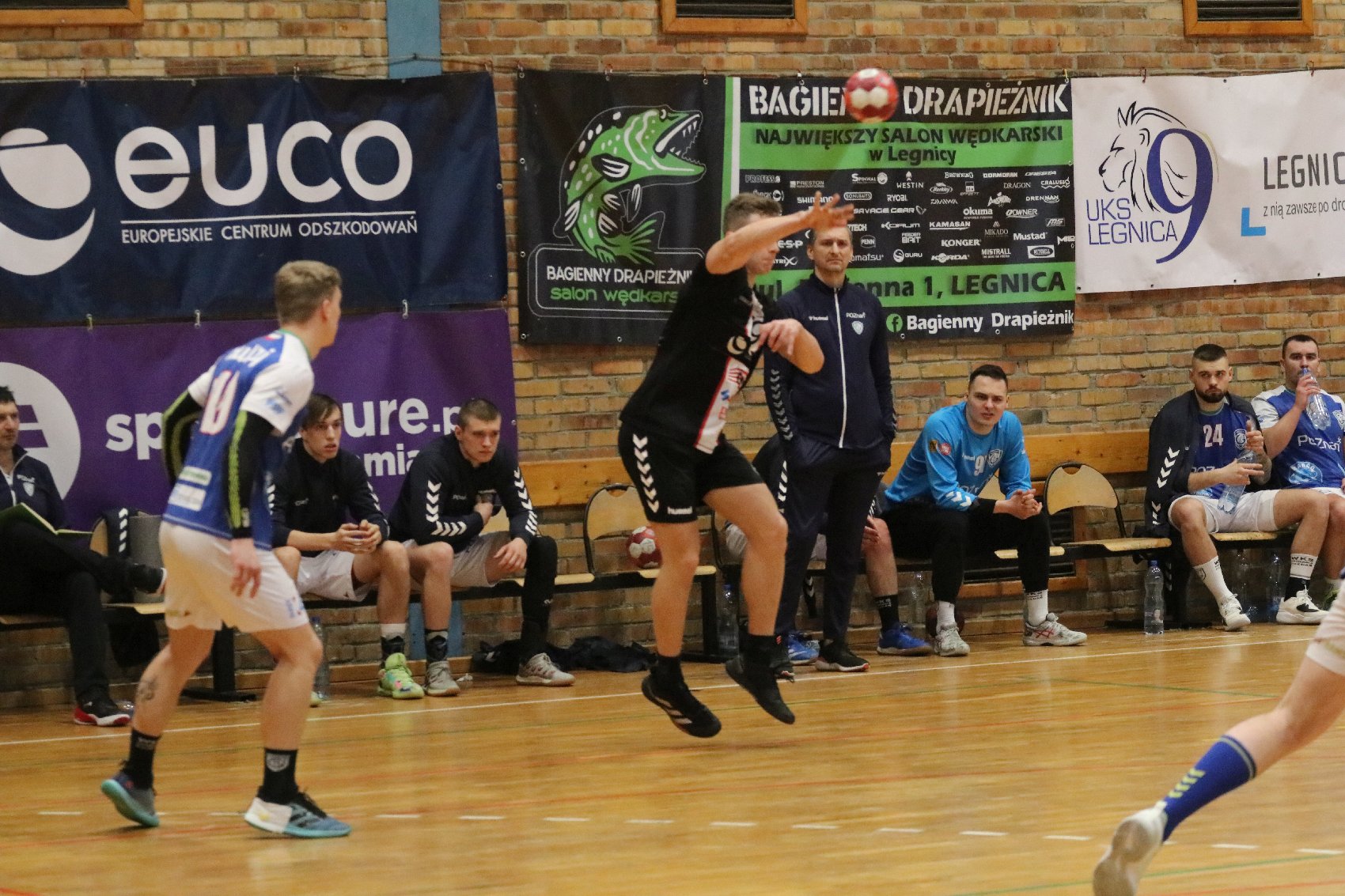 Grunwald Poznań lepszy od Dziwiątki Legnica o trzy bramki