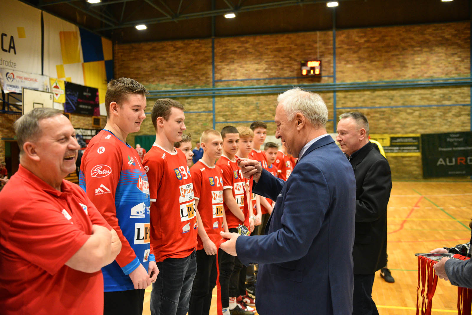 Młodzież Siódemki Huras Legnica odebrała medale