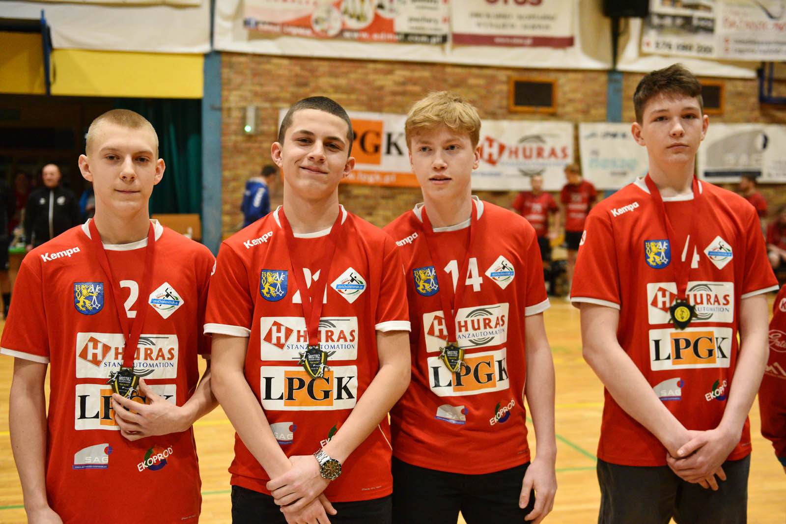 Młodzież Siódemki Huras Legnica odebrała medale