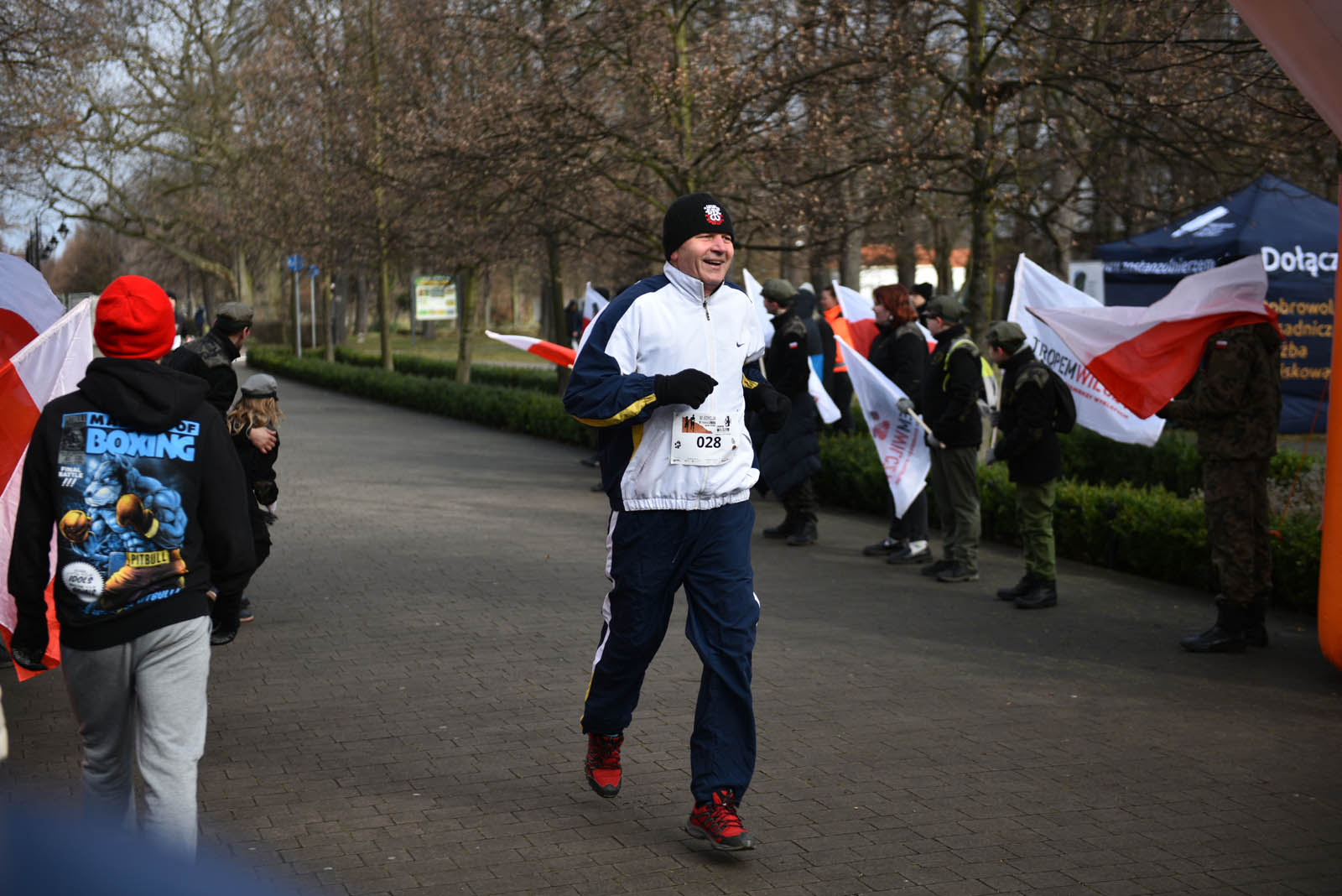Pobiegli „Tropem Wilczym” na symbolicznym dystansie
