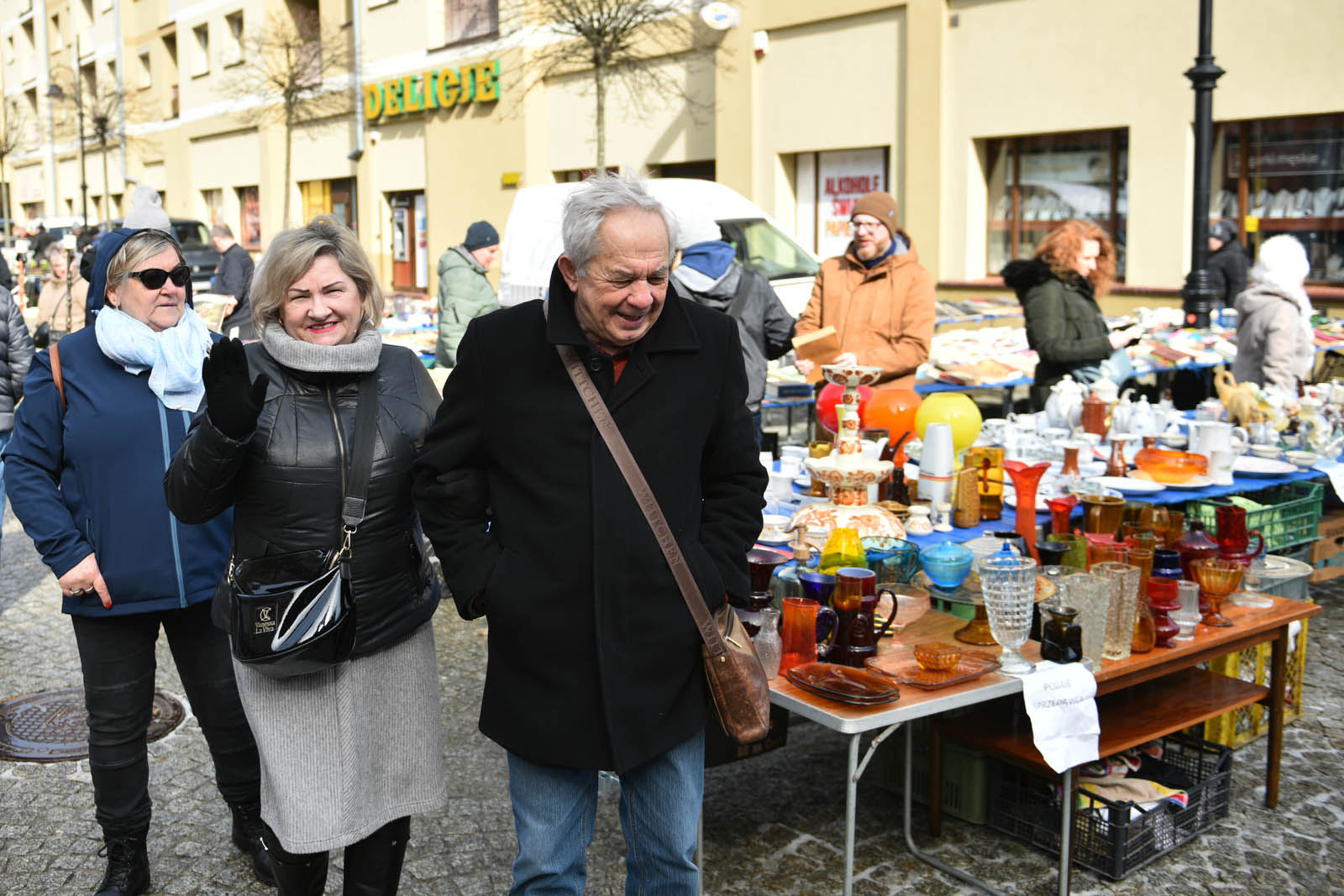 Zobaczcie, co można było „upolować” na jarmarku staroci