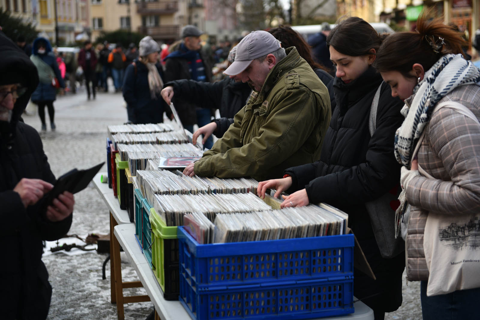 Zobaczcie, co można było „upolować” na jarmarku staroci