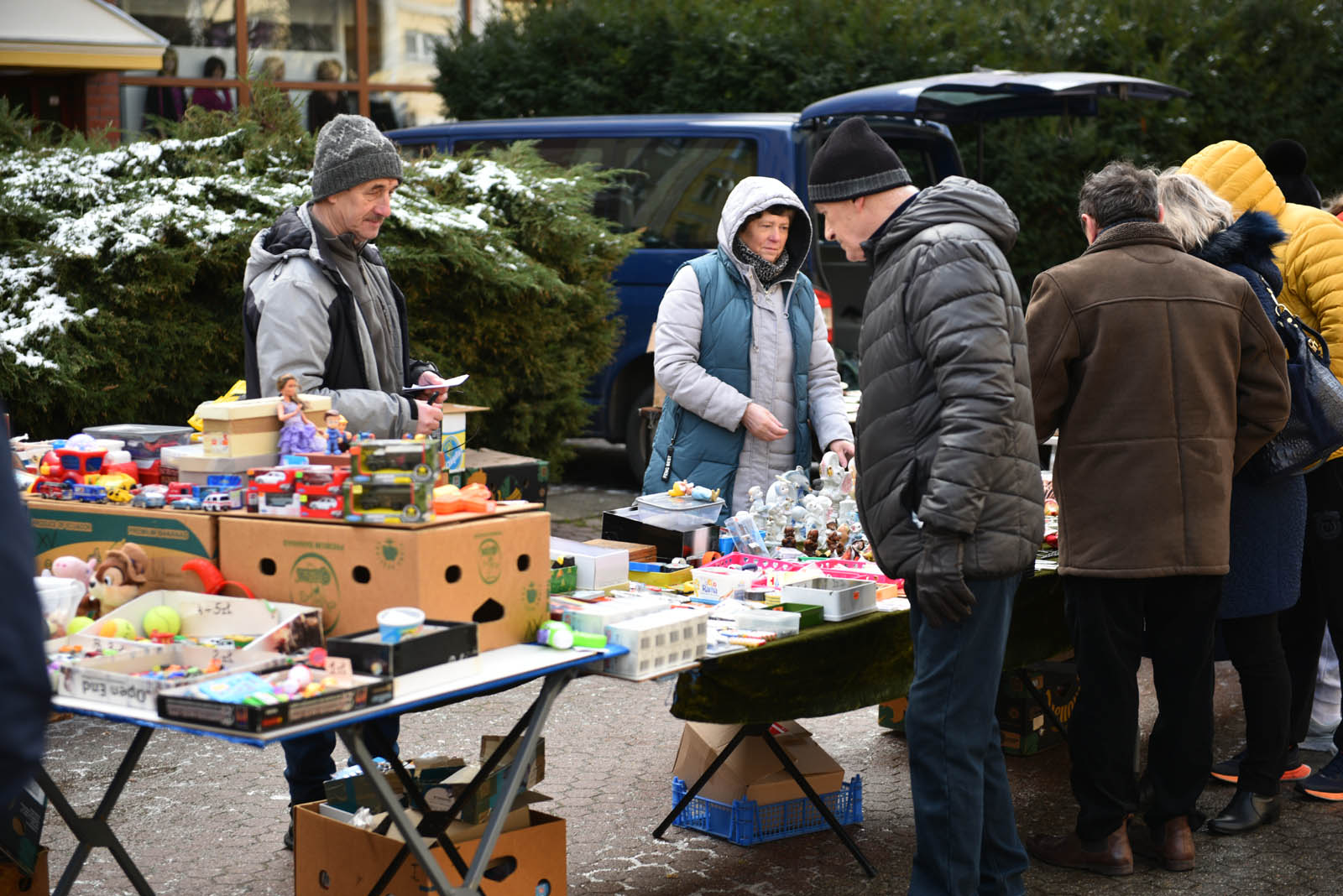 Zobaczcie, co można było „upolować” na jarmarku staroci