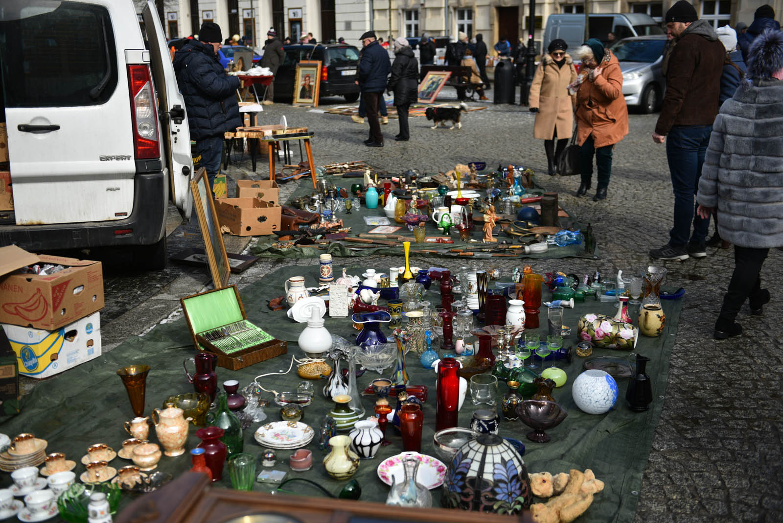 Zobaczcie, co można było „upolować” na jarmarku staroci