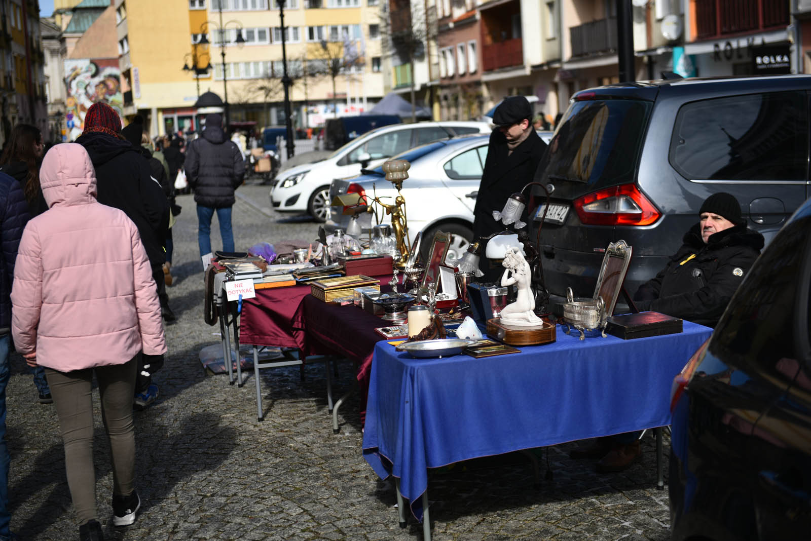 Zobaczcie, co można było „upolować” na jarmarku staroci