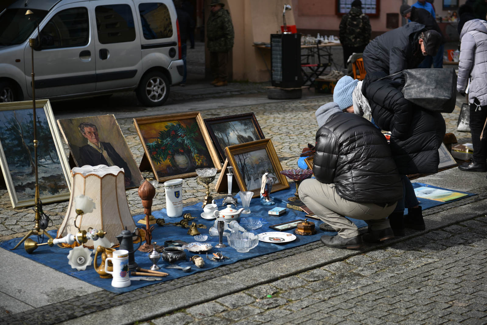 Zobaczcie, co można było „upolować” na jarmarku staroci