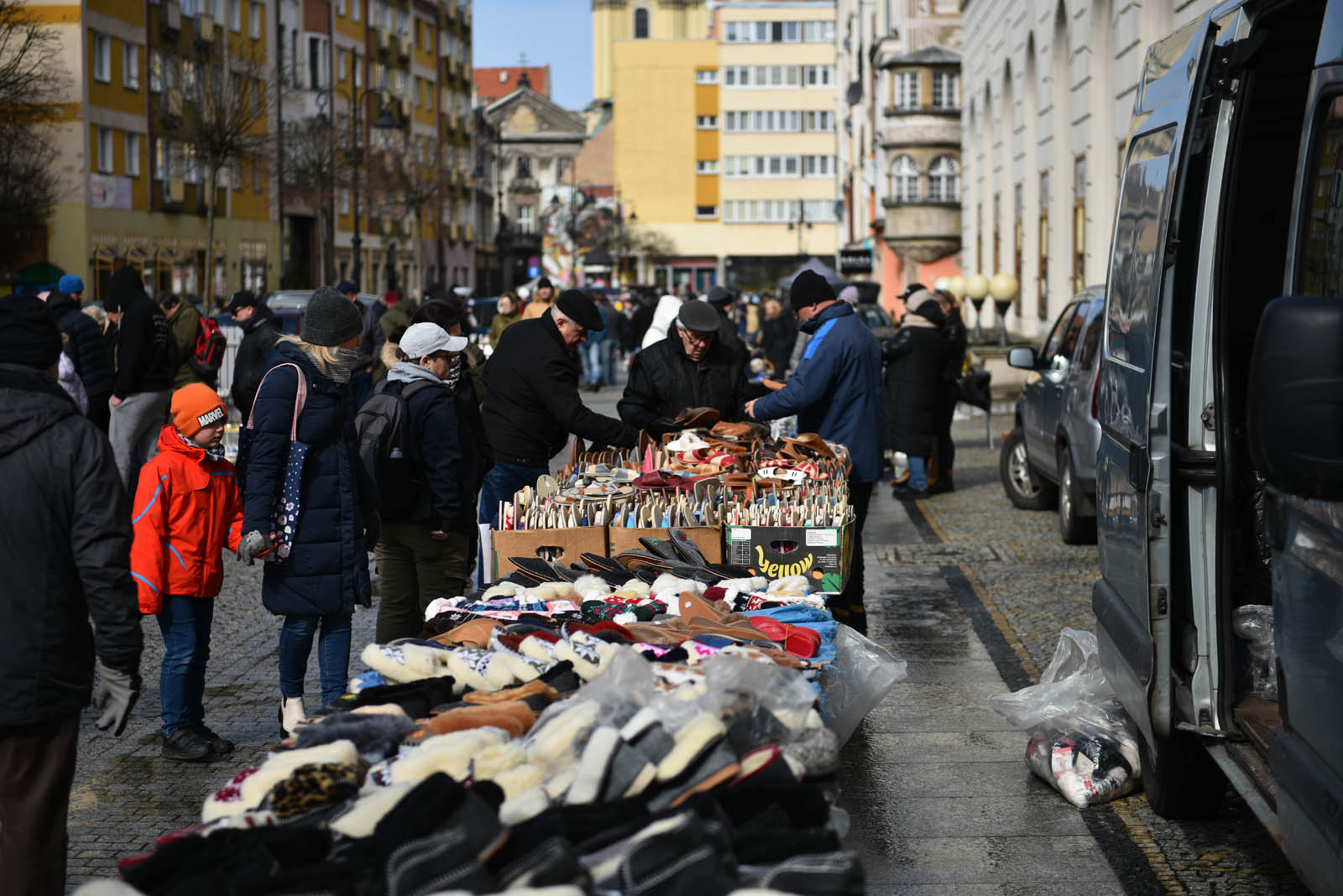 Zobaczcie, co można było „upolować” na jarmarku staroci