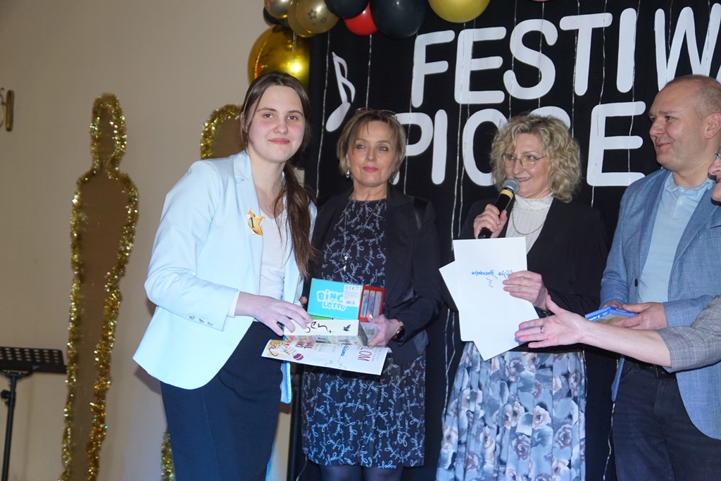 Gminny Festiwal Piosenki Polskiej w Szczytnikach nad Kaczawą