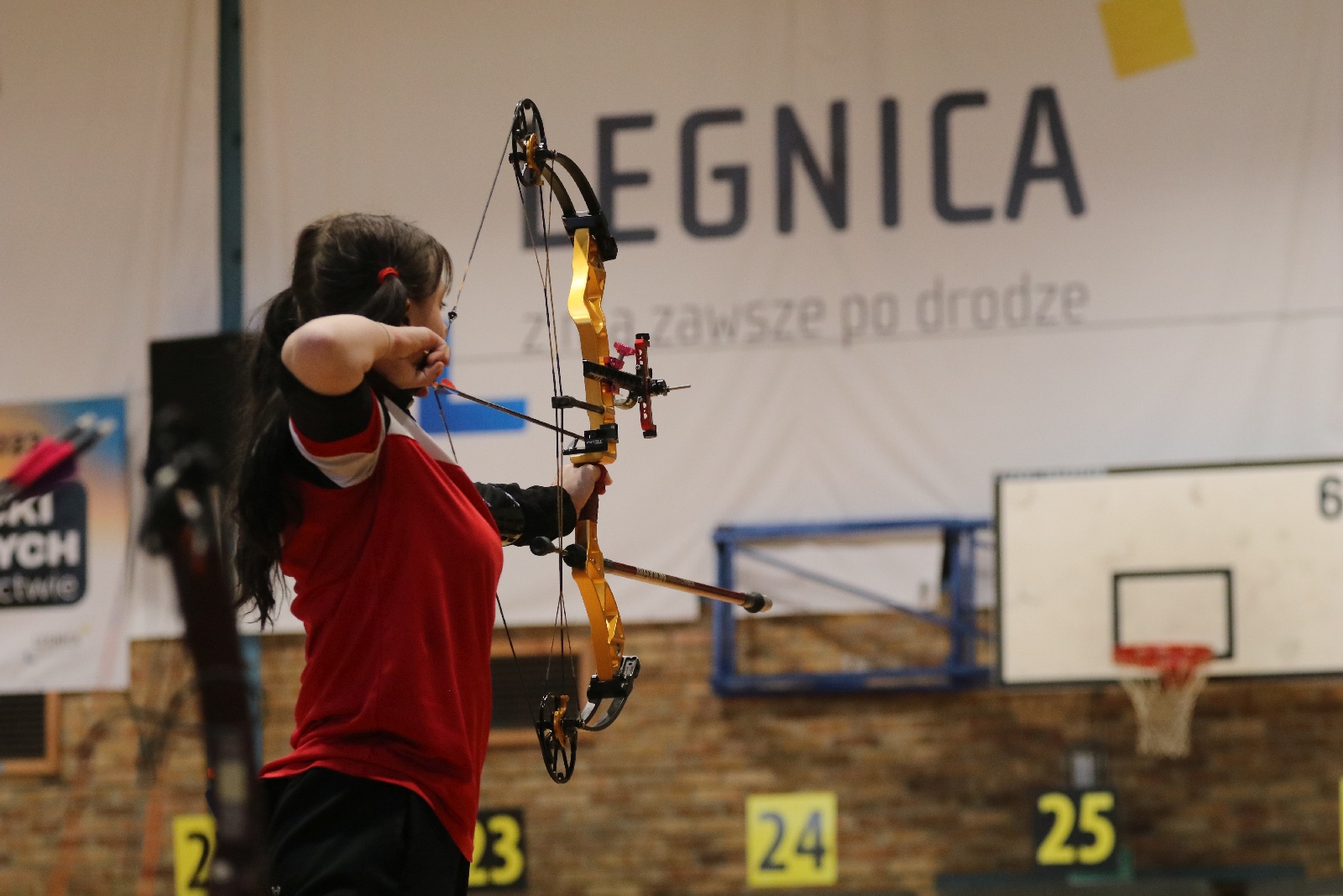 Pierwszy dzień  Halowych Mistrzostw Polski Juniorów Młodszych