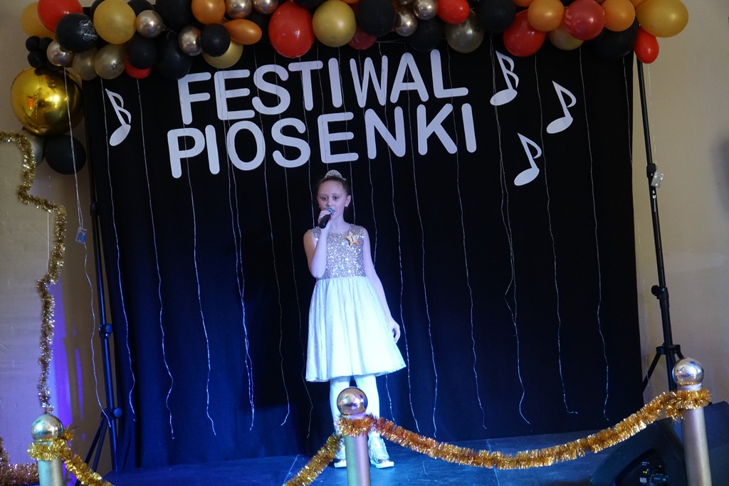Gminny Festiwal Piosenki Polskiej w Szczytnikach nad Kaczawą