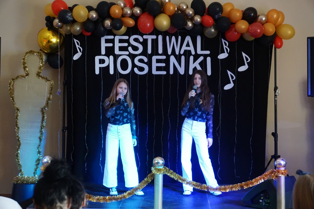 Gminny Festiwal Piosenki Polskiej w Szczytnikach nad Kaczawą