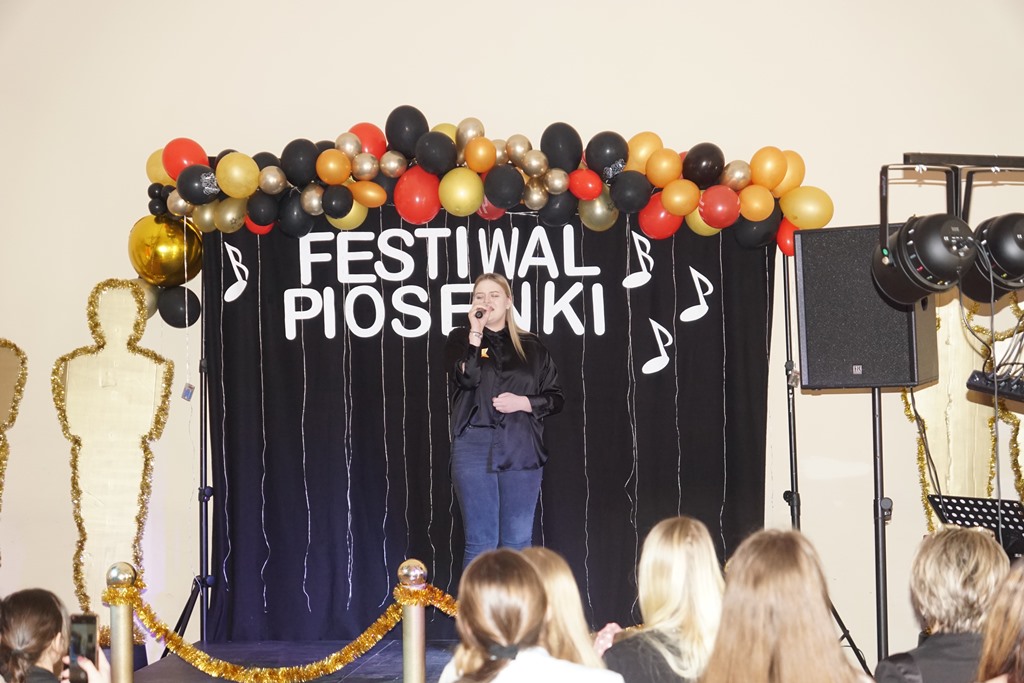 Gminny Festiwal Piosenki Polskiej w Szczytnikach nad Kaczawą