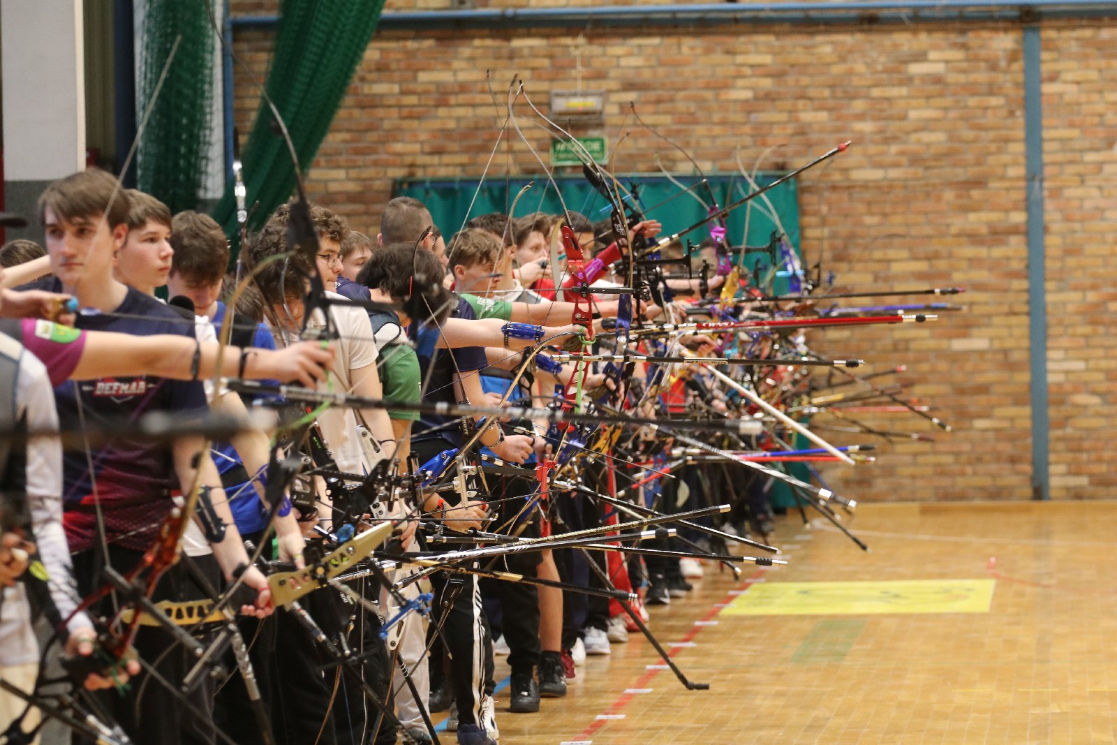 Pierwszy dzień  Halowych Mistrzostw Polski Juniorów Młodszych