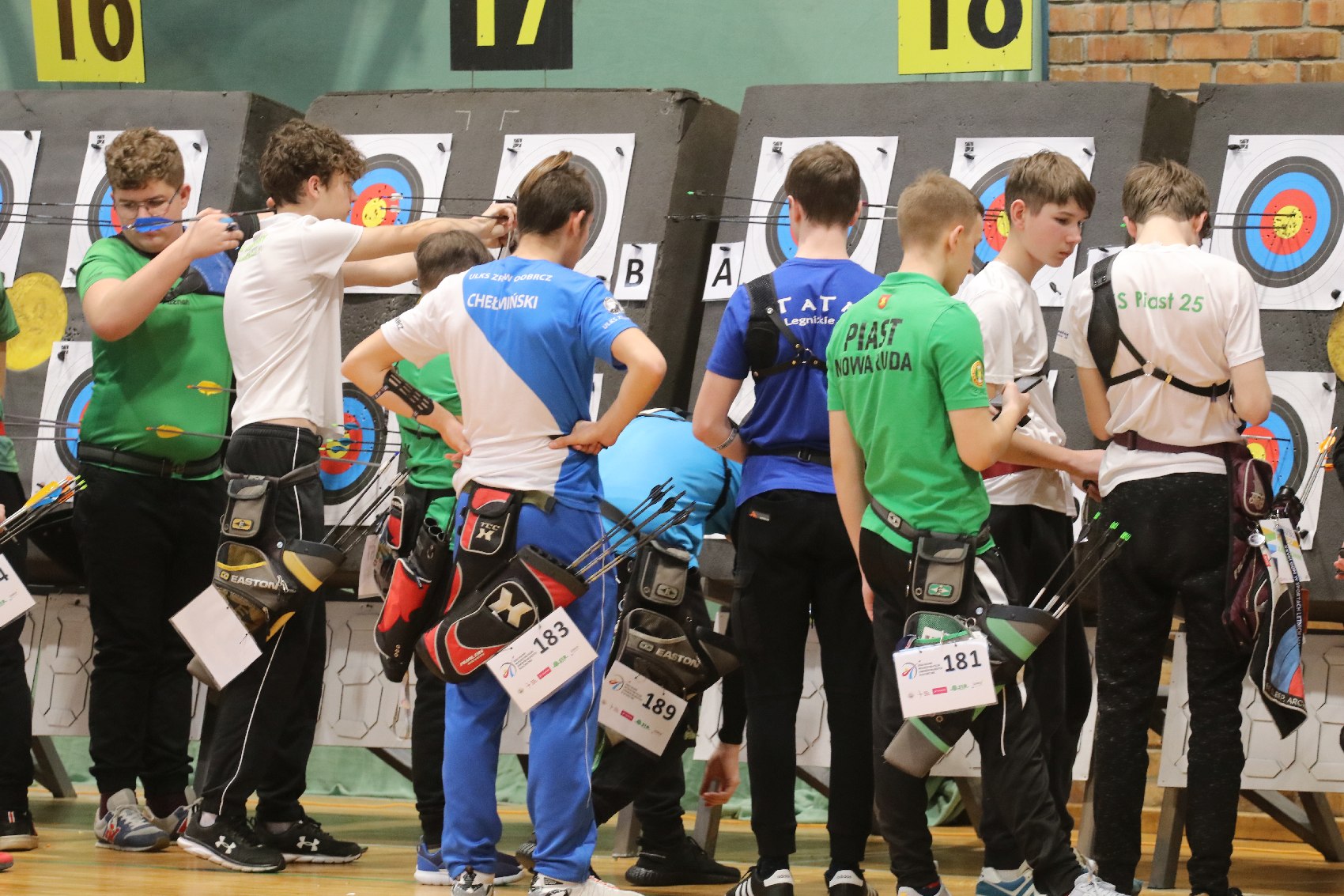 Pierwszy dzień  Halowych Mistrzostw Polski Juniorów Młodszych