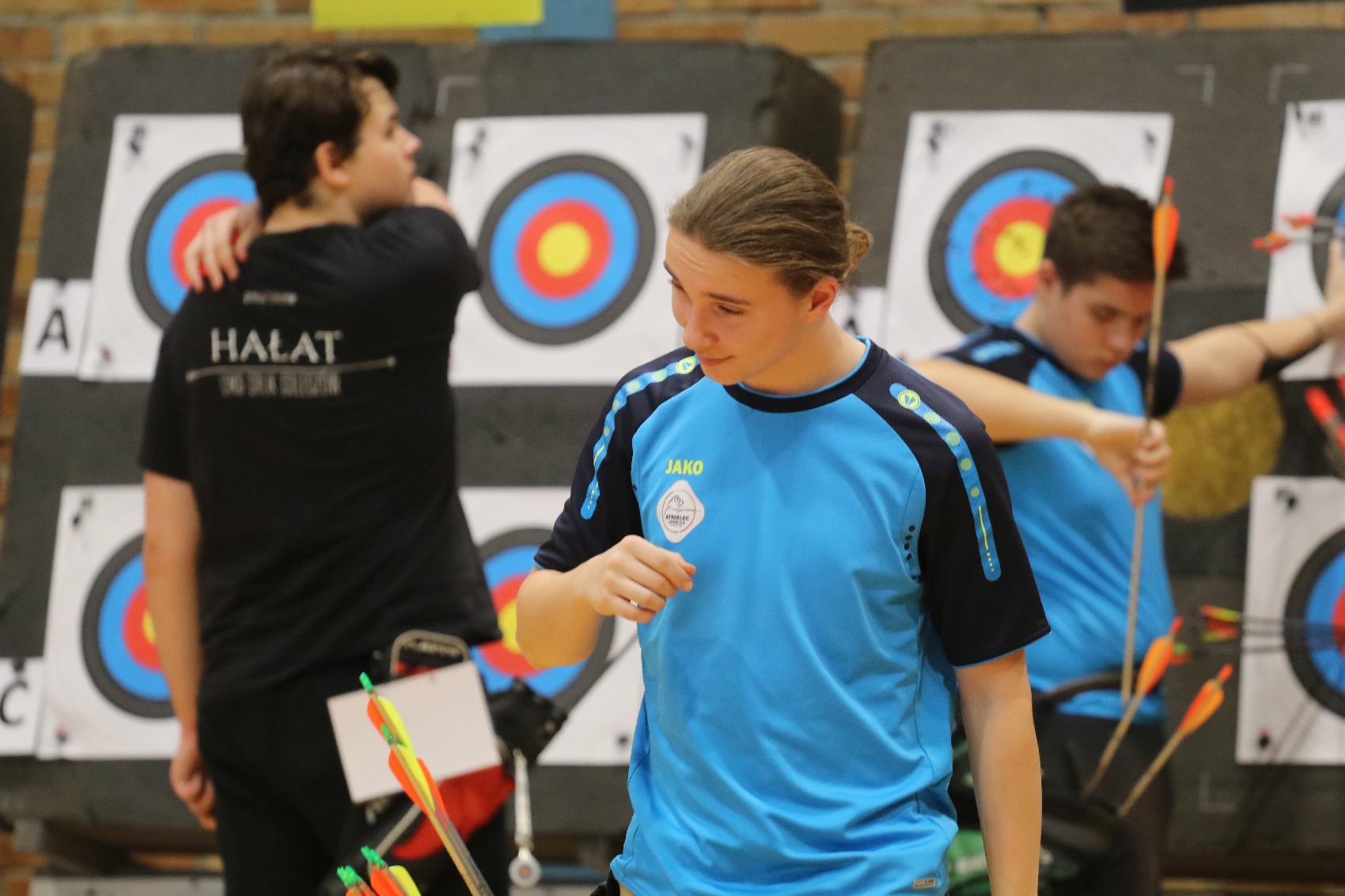 Pierwszy dzień  Halowych Mistrzostw Polski Juniorów Młodszych