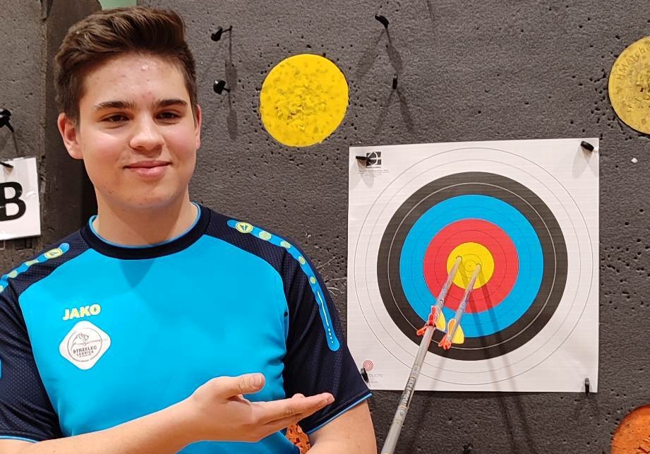 Pierwszy dzień  Halowych Mistrzostw Polski Juniorów Młodszych