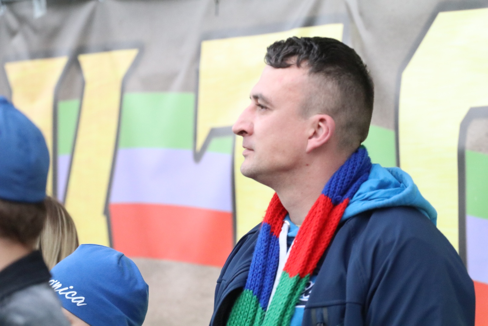 Ponad trzy i pół tysiąca załamanych kibiców na trybunach
