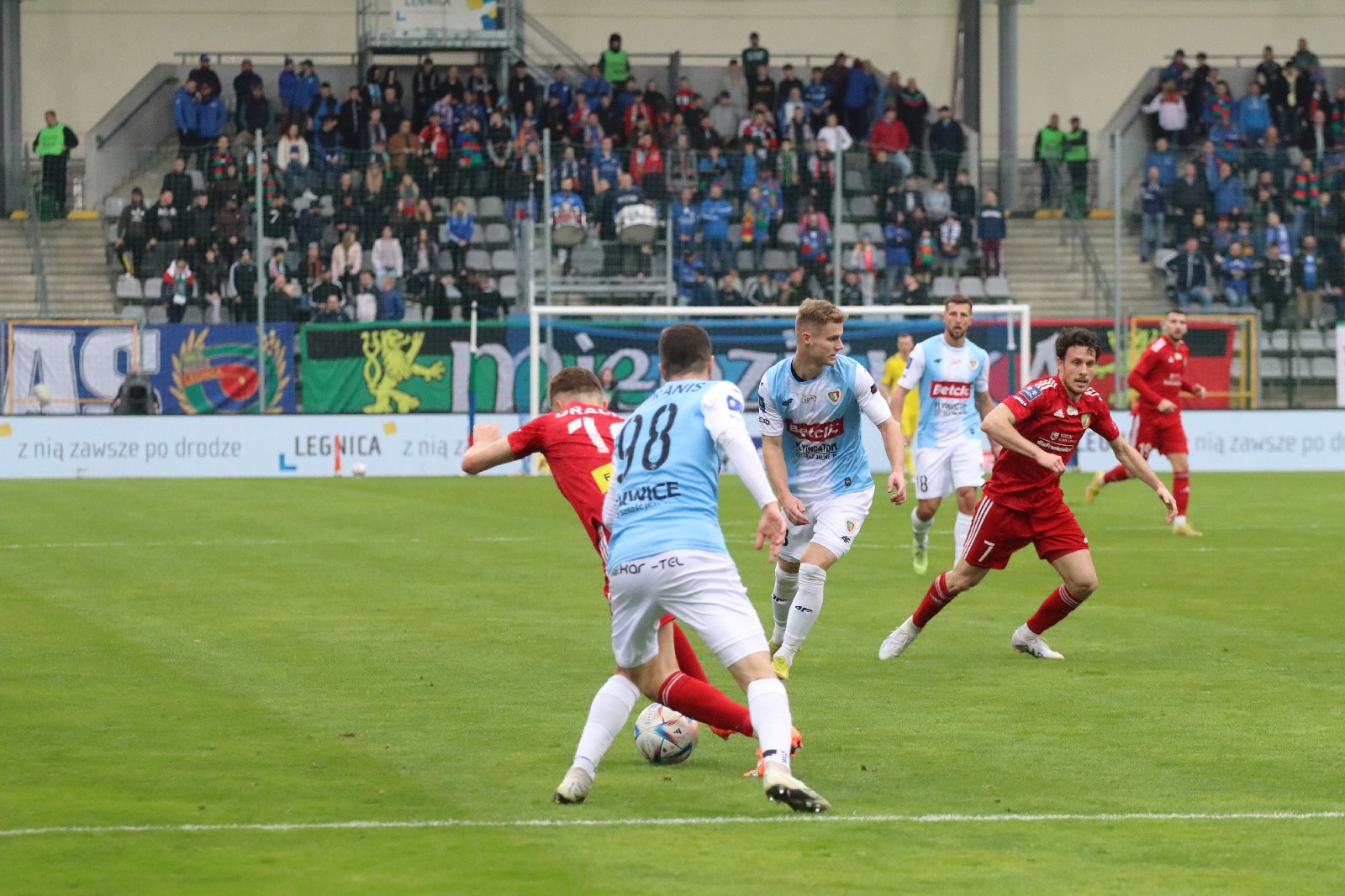 Niestety trzy punkty w łatwy sposób zgarnęli goście z Gliwic