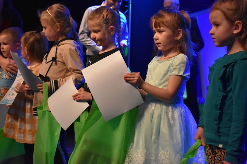 Dolnośląski Konkurs Plastyczny ”Czysta woda” w MCK w Legnicy