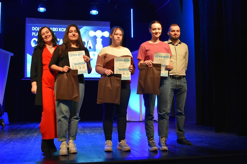 Dolnośląski Konkurs Plastyczny ”Czysta woda” w MCK w Legnicy
