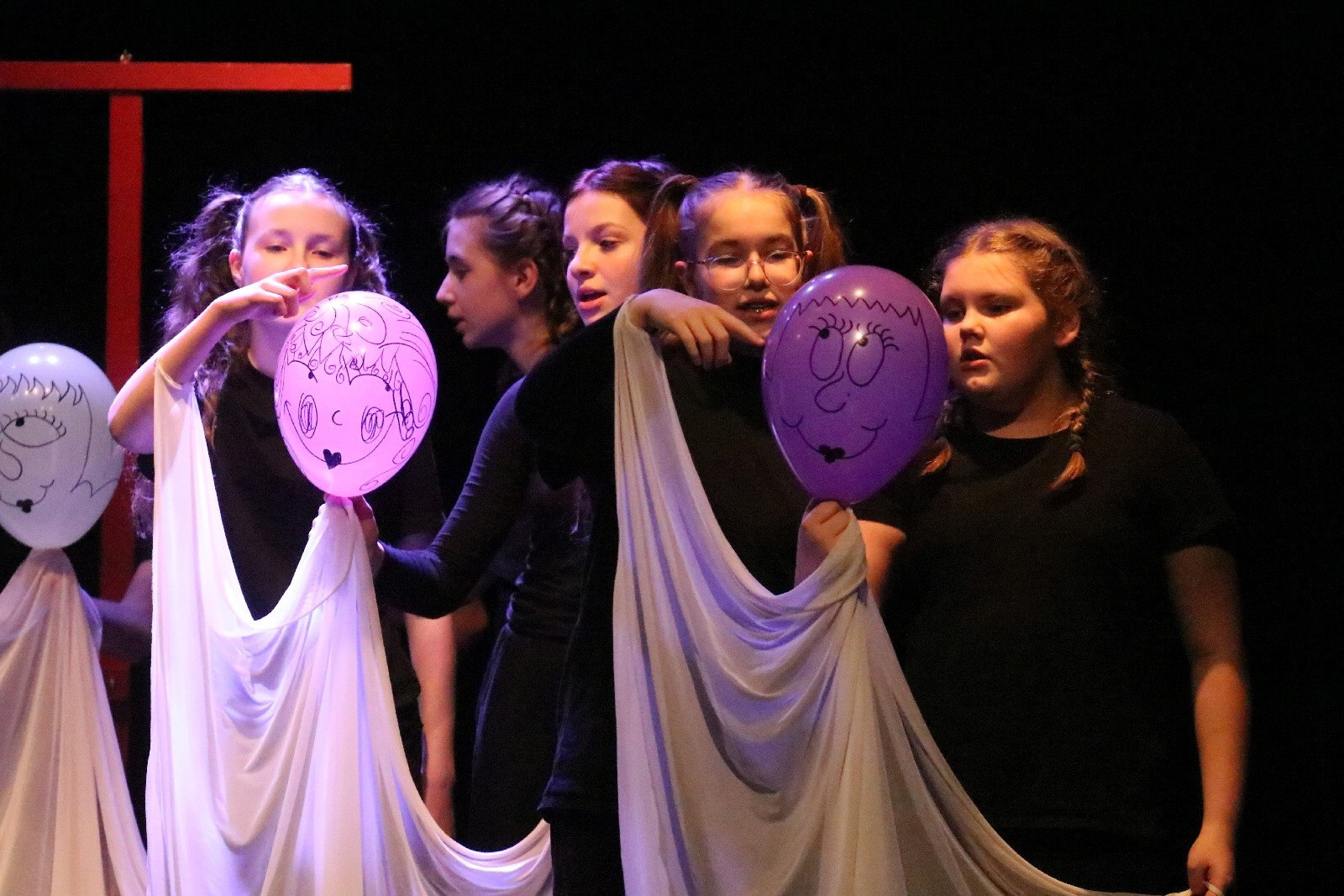 Dzień Teatru w Młodzieżowym Centrum Kultury w Legnicy