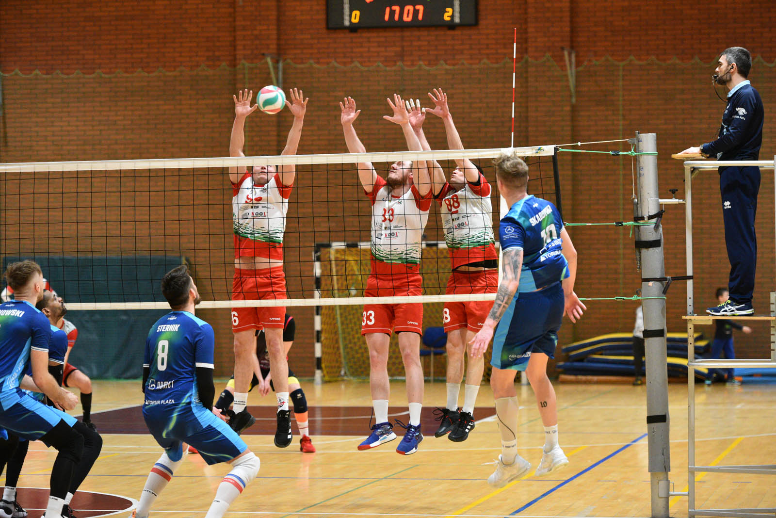 Przegrana Ikara Legnica z siatkarzami z Torunia