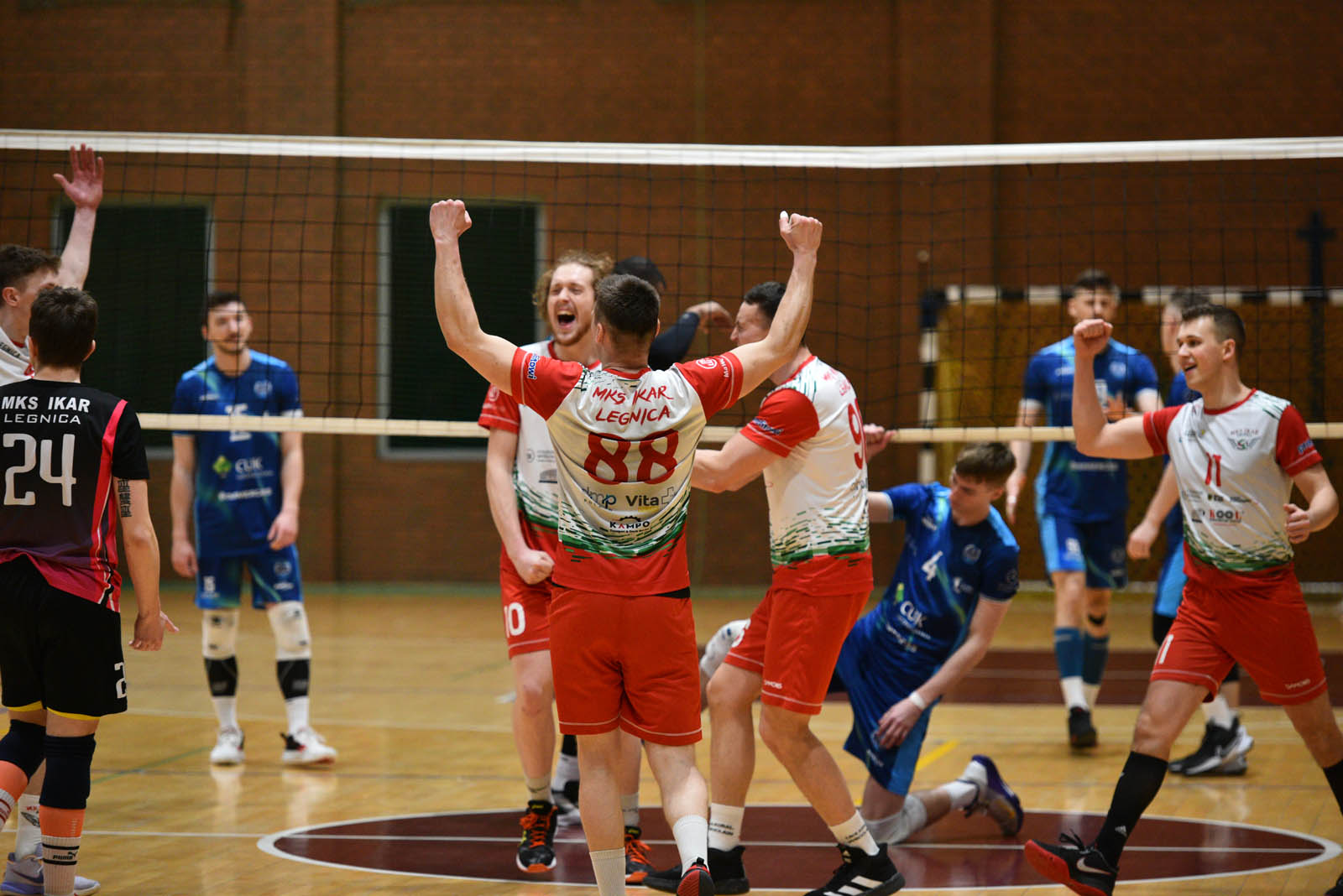 Przegrana Ikara Legnica z siatkarzami z Torunia