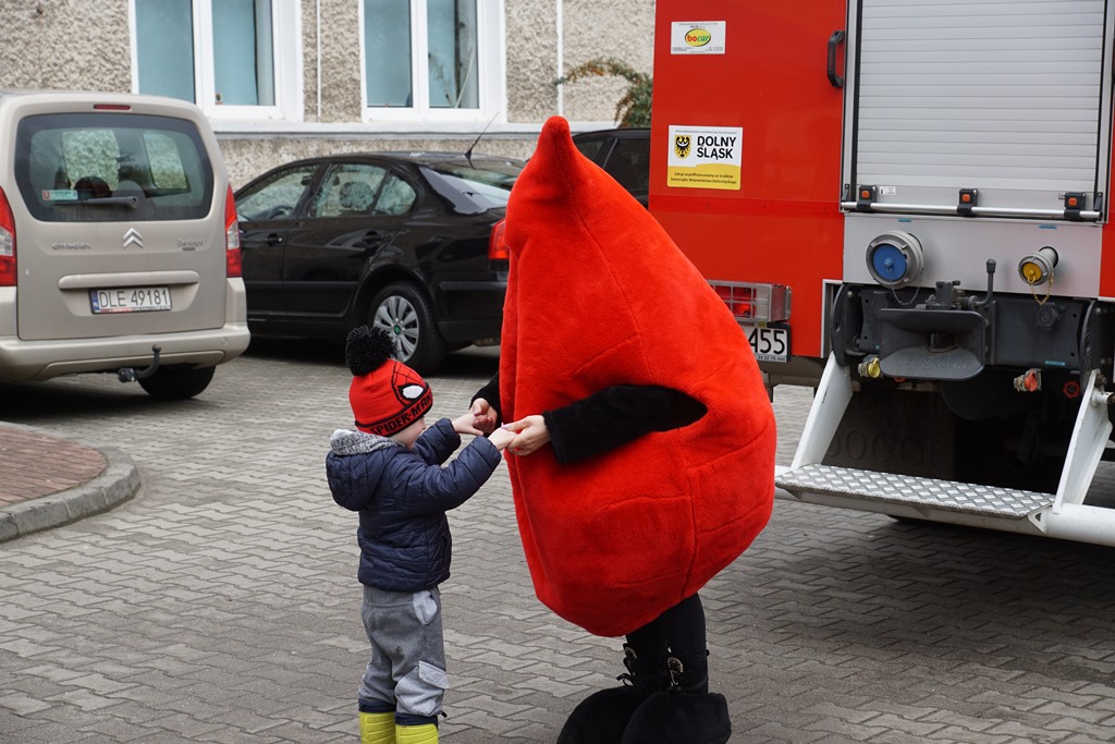 Krwiodawcy stawili się w Kunicach w przedświąteczną sobotę