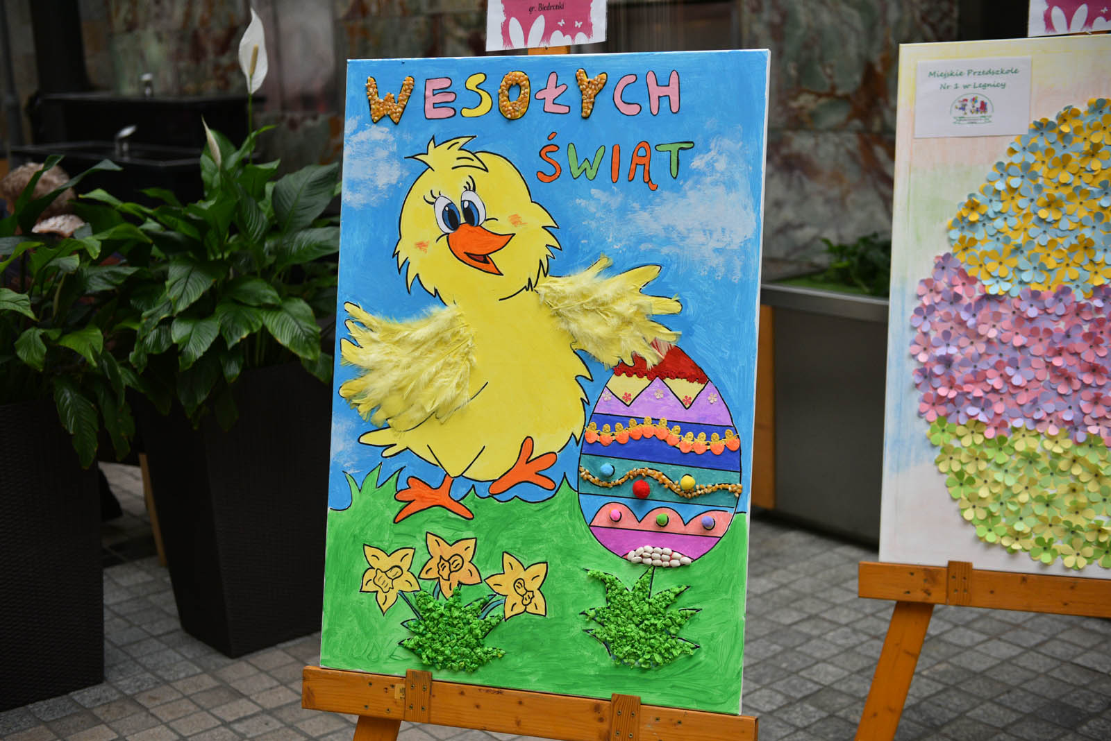 Zabawy z zajączkiem wielkanocnym w Galerii Piastów