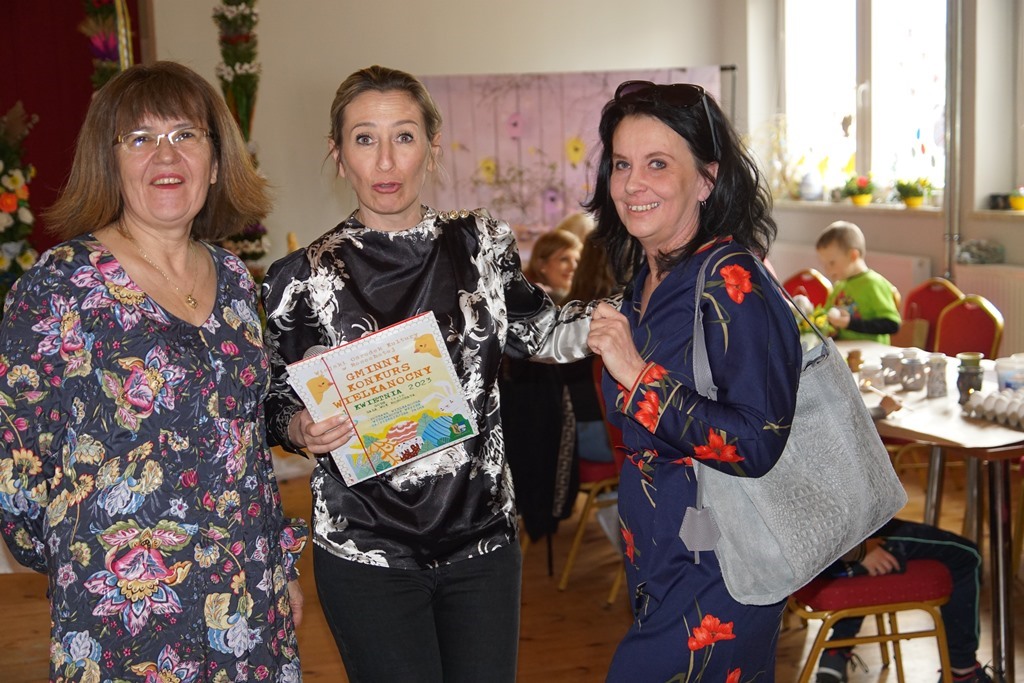 Konkurs wielkanocny w Rosochatej. Palmy i potrawy nagrodzone