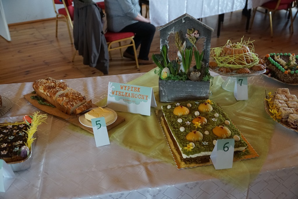 Konkurs wielkanocny w Rosochatej. Palmy i potrawy nagrodzone