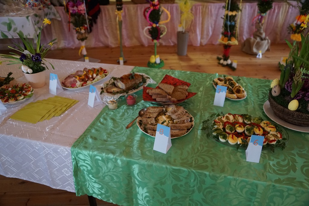 Konkurs wielkanocny w Rosochatej. Palmy i potrawy nagrodzone