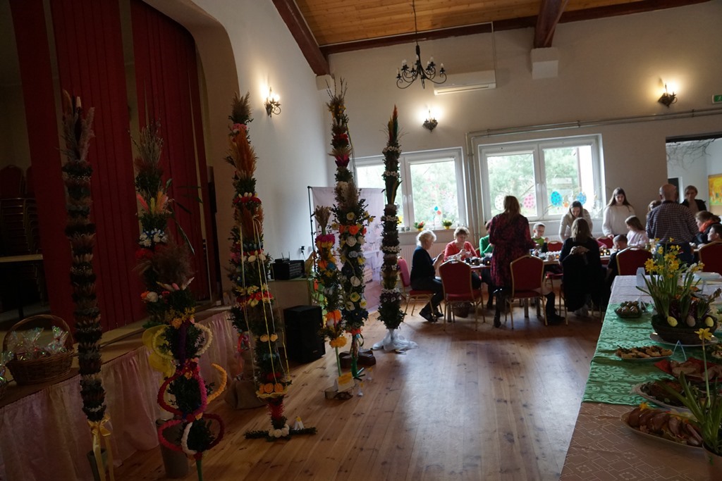 Konkurs wielkanocny w Rosochatej. Palmy i potrawy nagrodzone