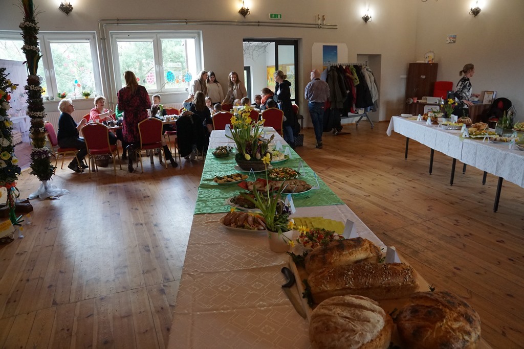 Konkurs wielkanocny w Rosochatej. Palmy i potrawy nagrodzone