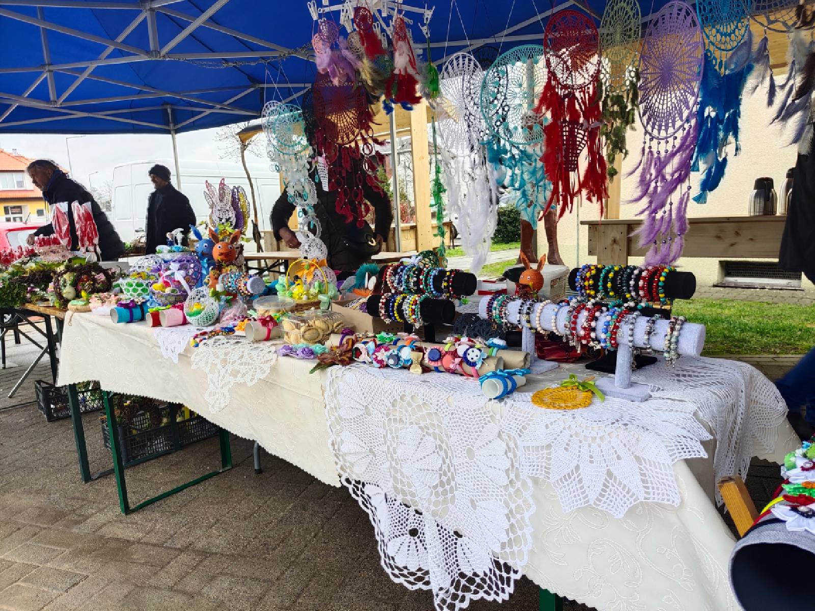 Wiosenno-wielkanocny kiermasz przedświąteczny w Prochowicach