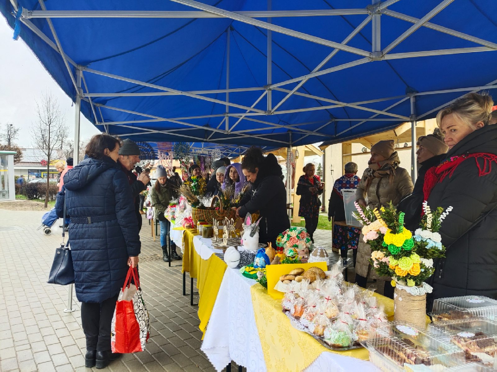 Wiosenno-wielkanocny kiermasz przedświąteczny w Prochowicach