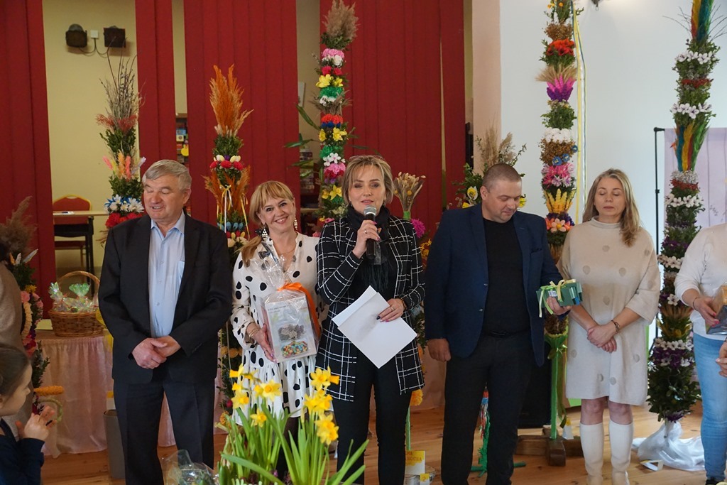 Konkurs wielkanocny w Rosochatej. Palmy i potrawy nagrodzone