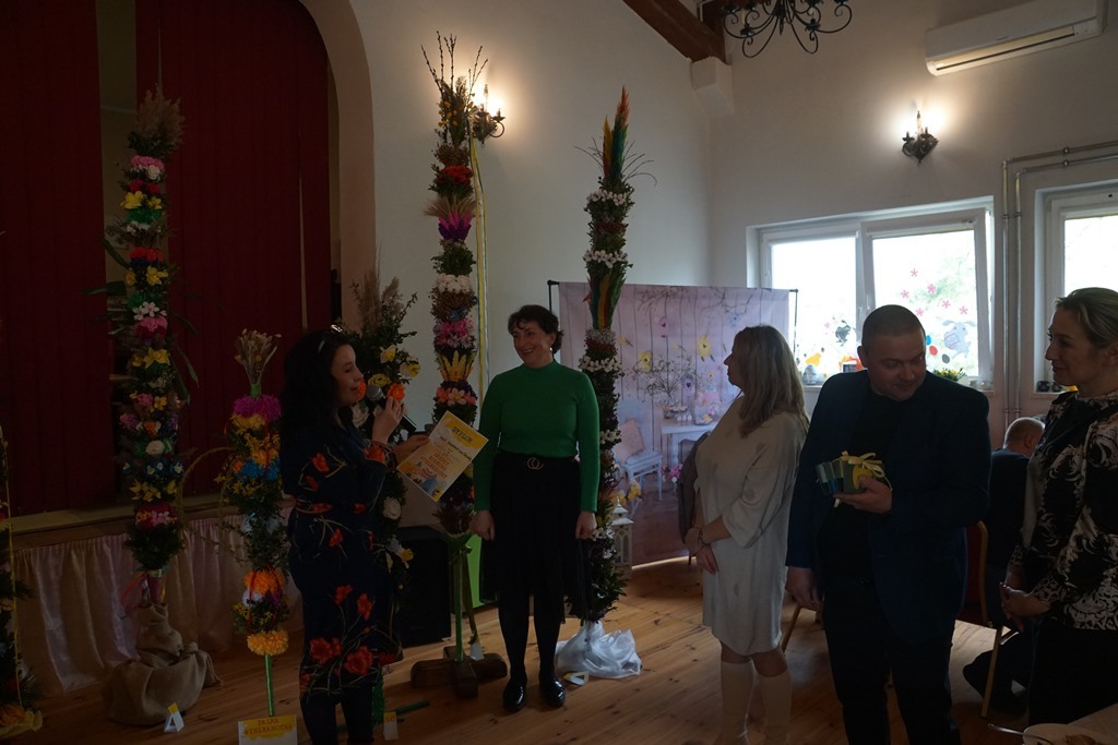 Konkurs wielkanocny w Rosochatej. Palmy i potrawy nagrodzone