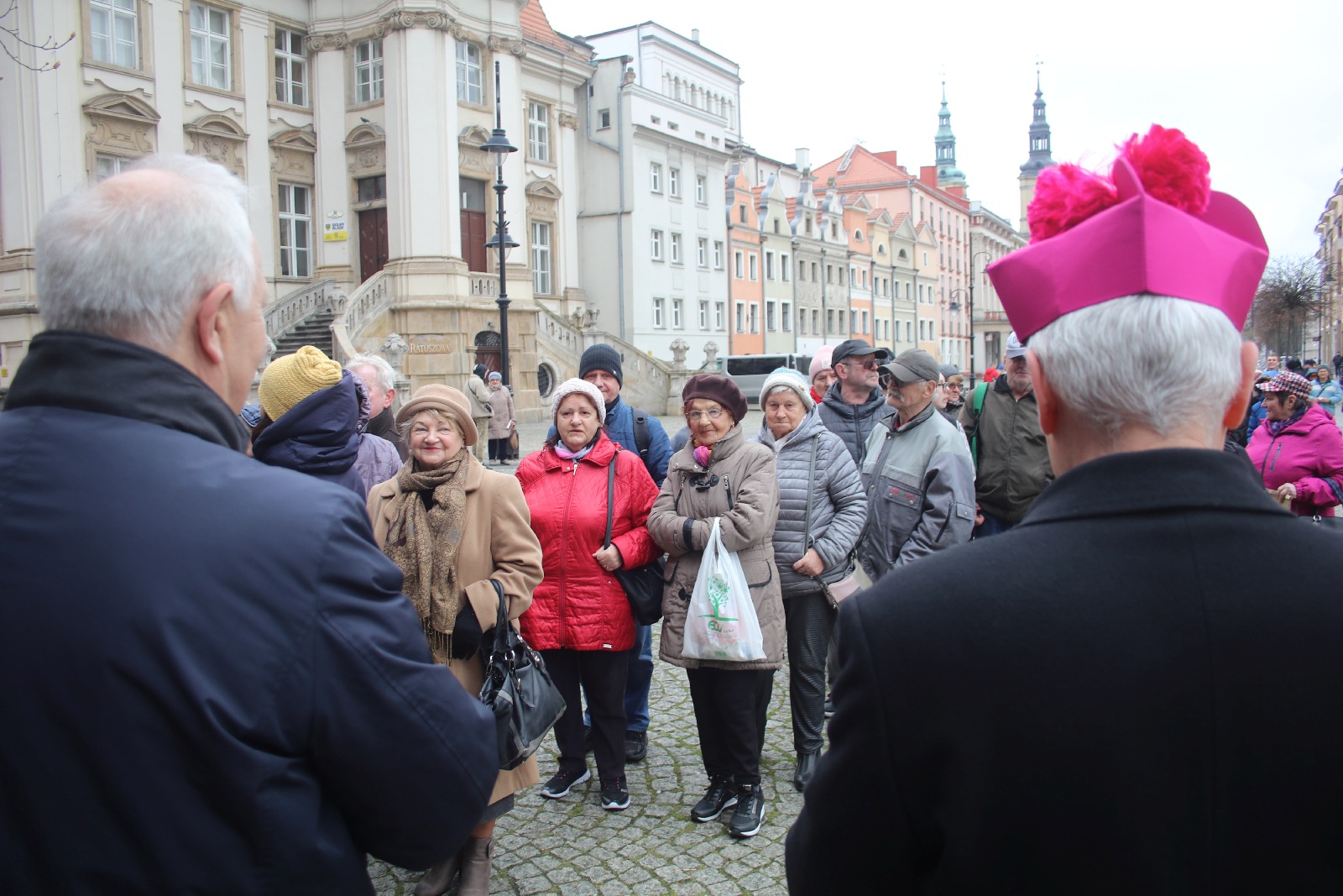 Legnicka tradycja. Chleb, śledź i grosz w Wielki Piątek