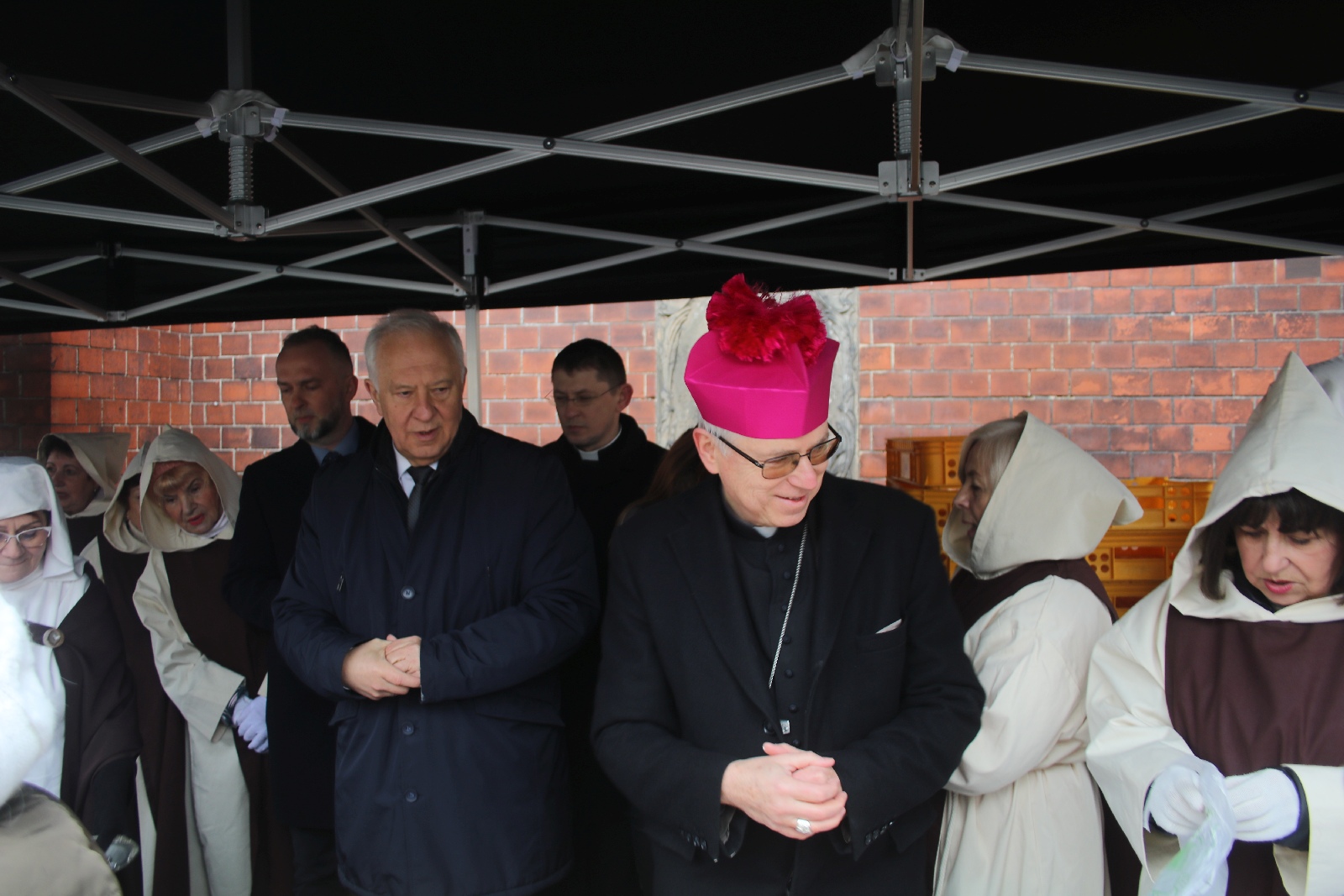 Legnicka tradycja. Chleb, śledź i grosz w Wielki Piątek