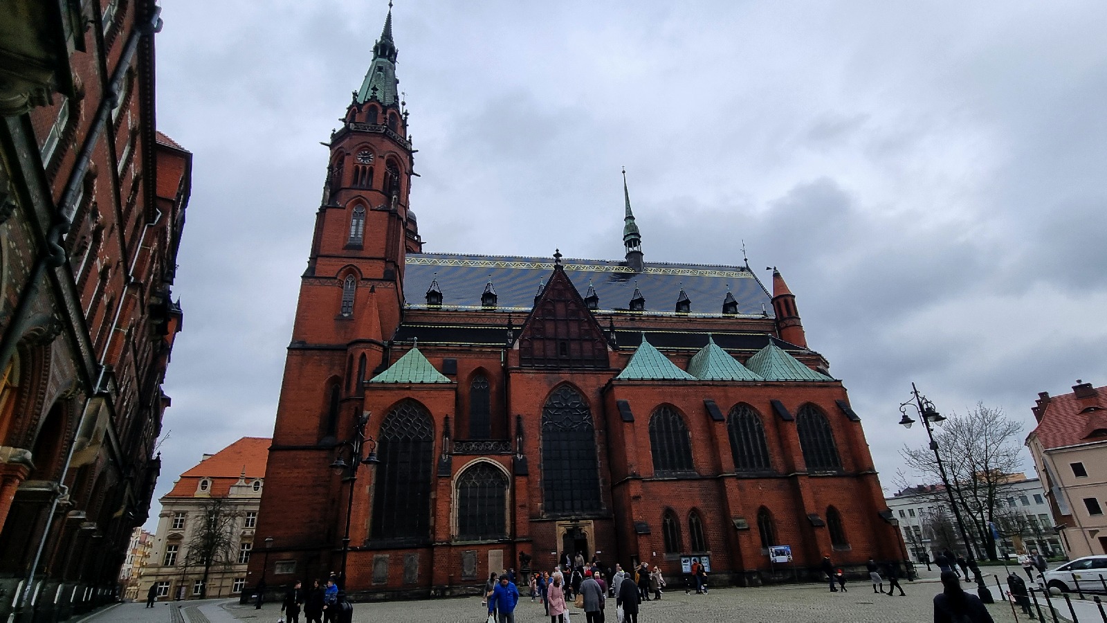 Legnickie Groby Pańskie. Zobacz i oceń który jest najciekawszy