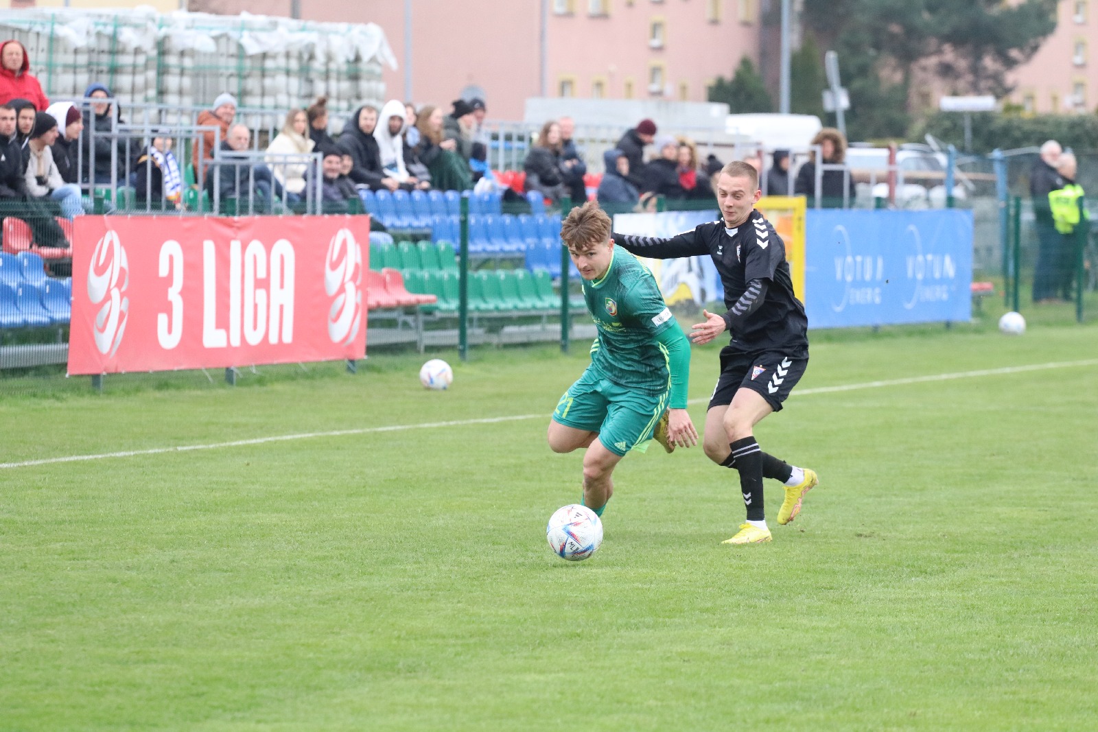 Pewne zwycięstwo Miedzi II Legnica z Gornikiem II
