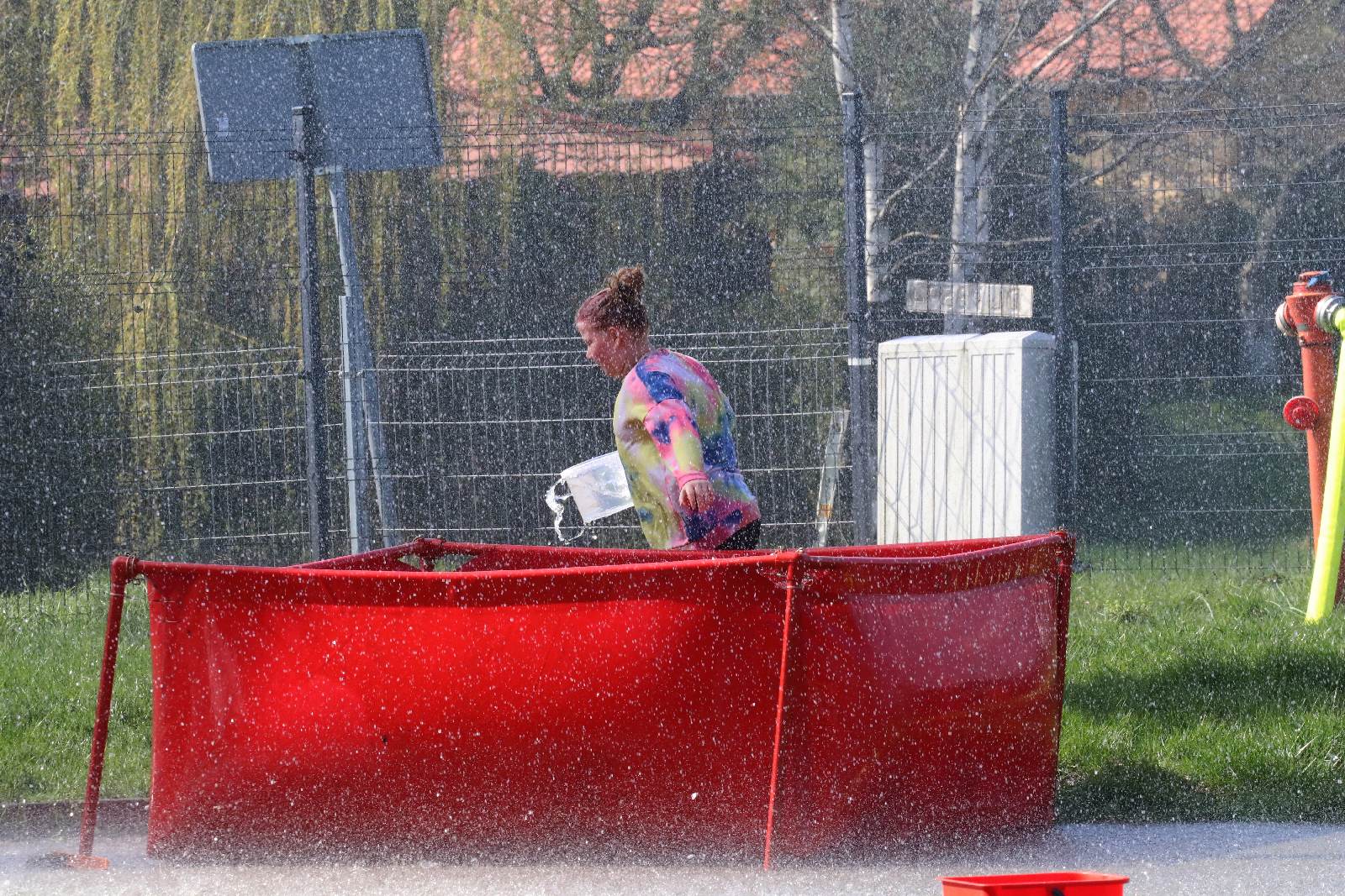 Lany Poniedziałek ze strażakami z OSP w Raczkowej      
