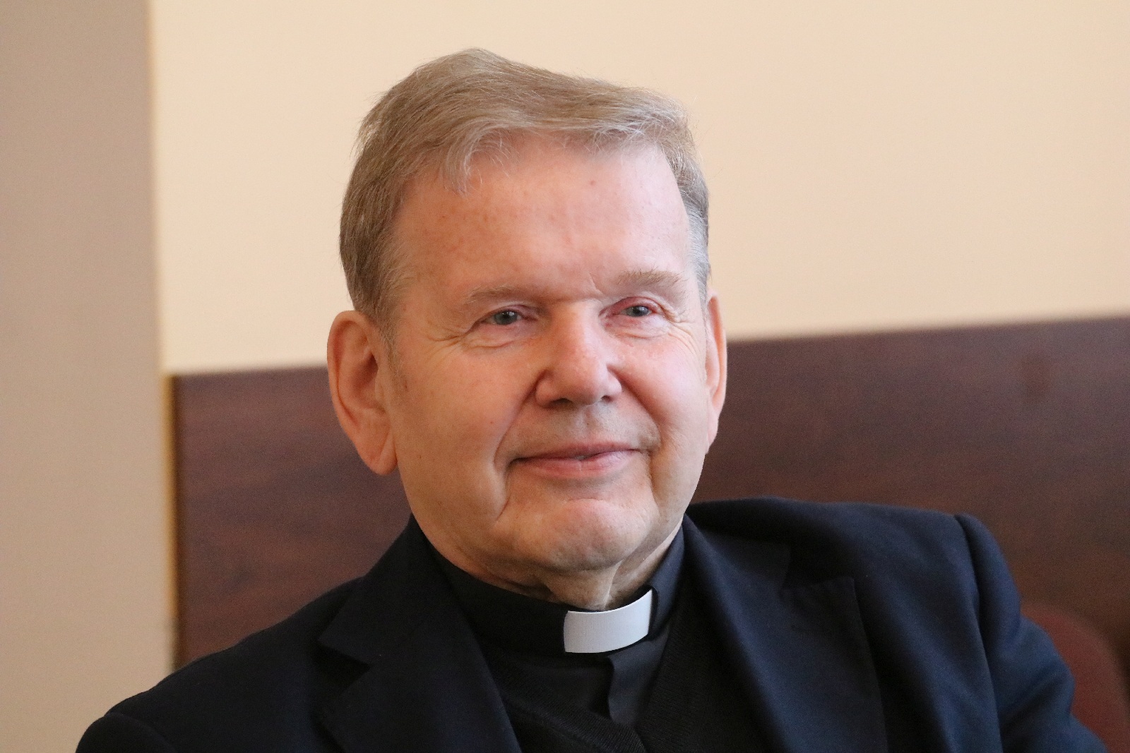 Konferencja prasowa z udziałem księdza Piotra Wawrzynka