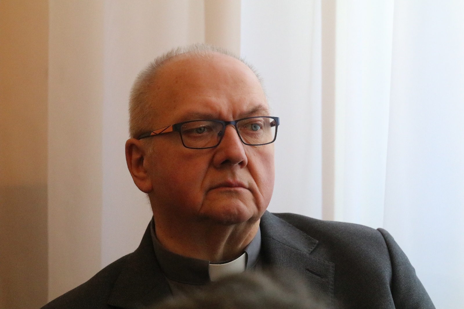 Konferencja prasowa z udziałem księdza Piotra Wawrzynka