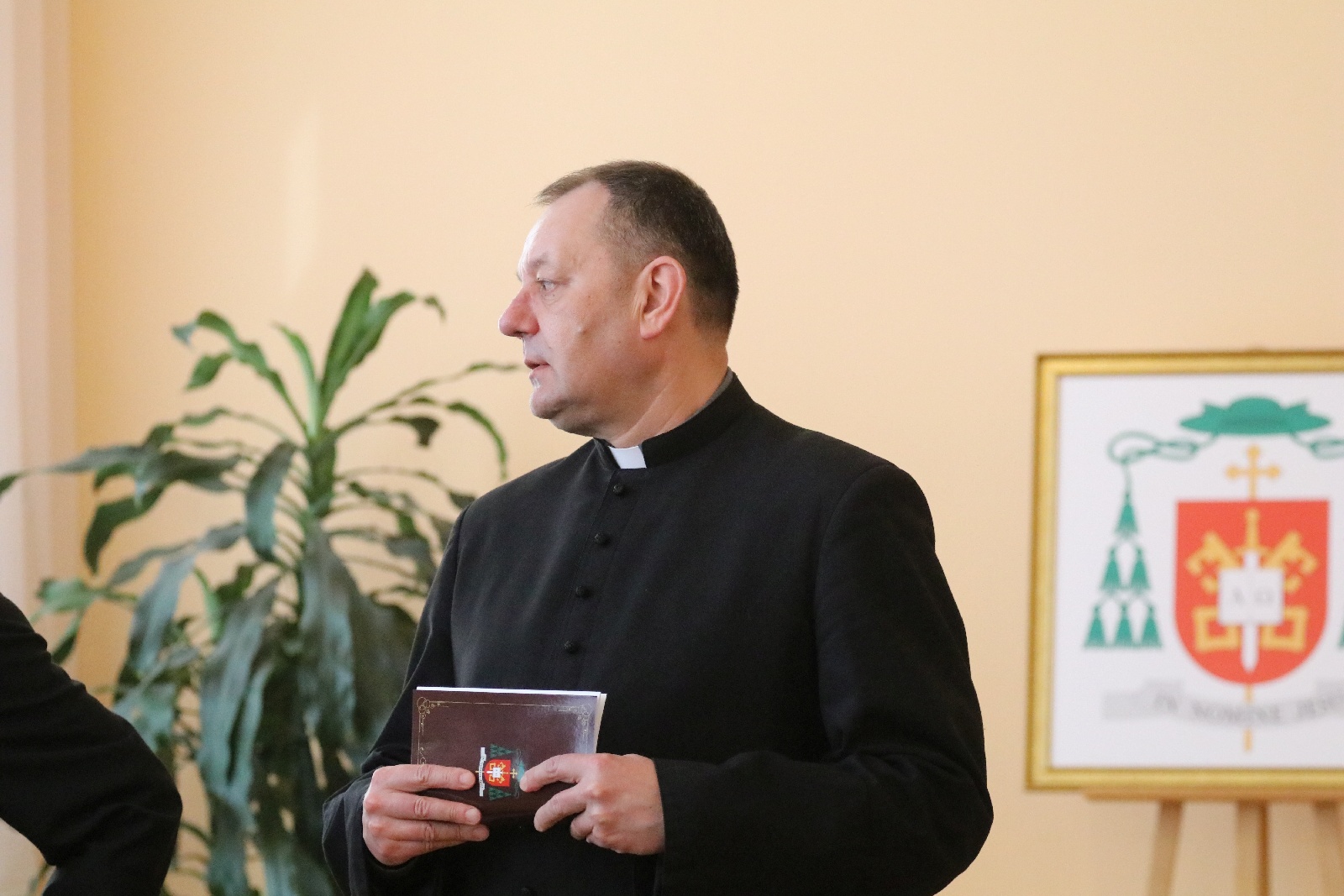 Konferencja prasowa z udziałem księdza Piotra Wawrzynka