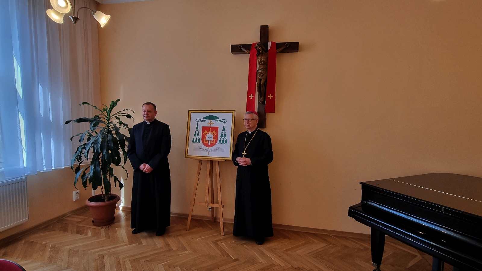 Konferencja prasowa z udziałem księdza Piotra Wawrzynka