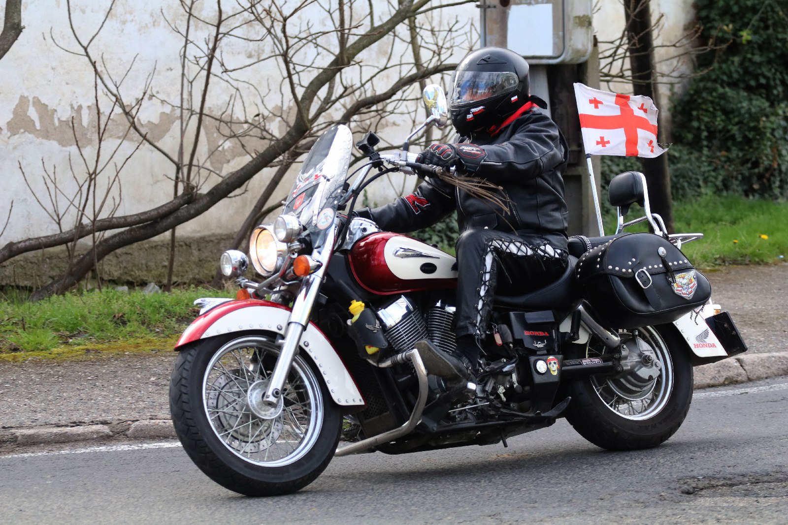 Pielgrzymka motocyklistów, poświęcenie sztandarów i Msza święta