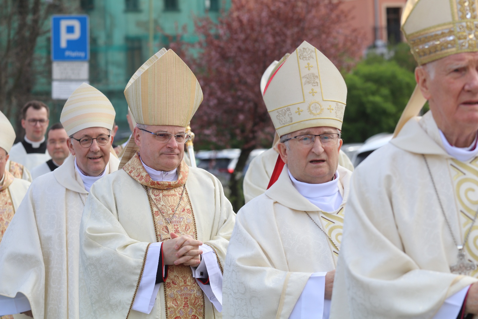 Święcenia biskupie księdza Piotra Wawrzynka	