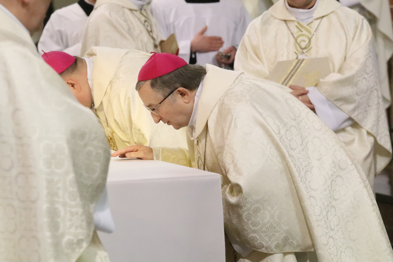 Święcenia biskupie księdza Piotra Wawrzynka	